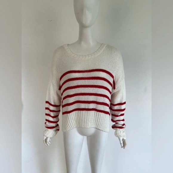 MOON & MADISON Women’s Sweater Size L Striped Long Sleeve Crew Neck White Red - Picture 1 of 7
